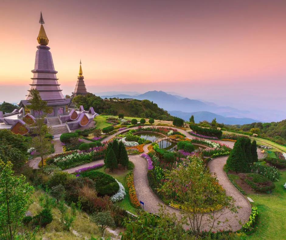 Chiang Mai Travel Guide: Temples, Mountains, Markets & Culture